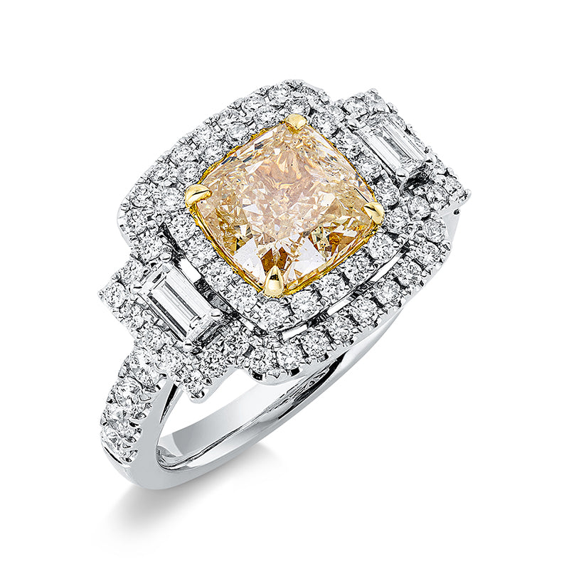 Ring 18 kt WG+GG, GIA 2326477896, 2 Bag. 0,18 ct, TW-vsi, 1 Cushion 2,16 ct, gelb-i1, 64 Brill. 0,64 ct, TW-si
