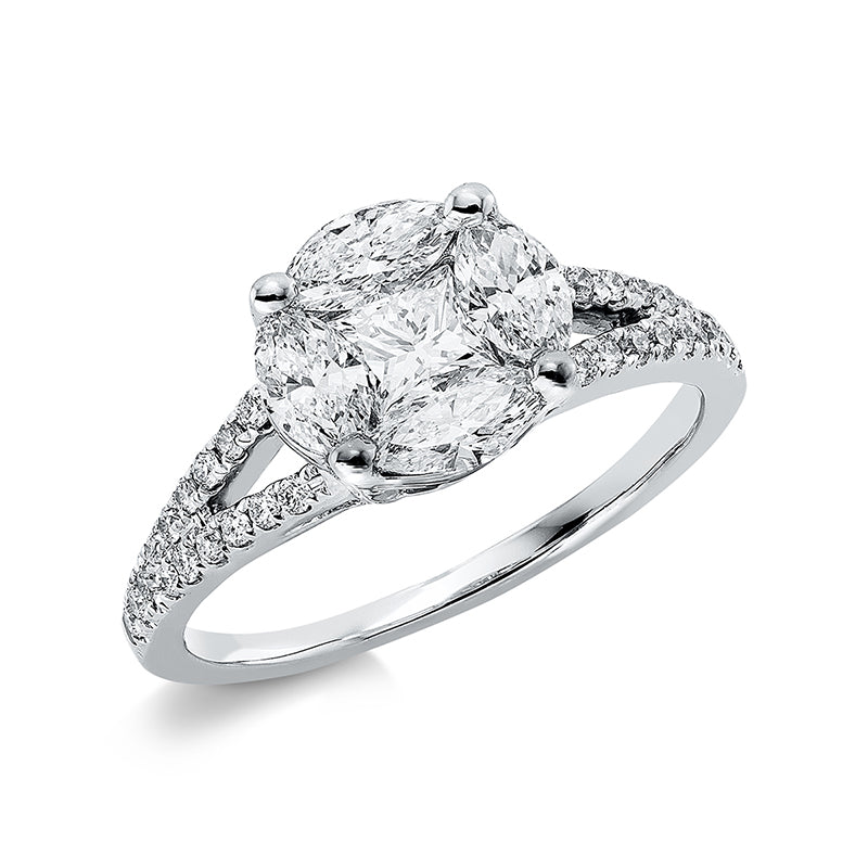 Ring 18 kt WG, 4 Nav. 0,74 ct, TW-si, 1 Princ. 0,34 ct, TW-si, 30 Brill. 0,21 ct, TW-si