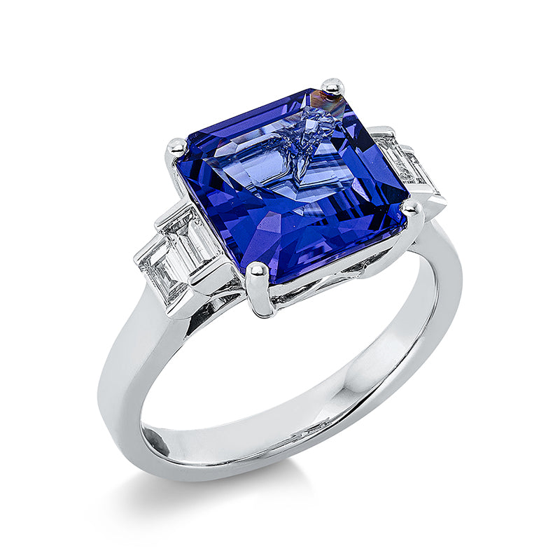 Ring 18 kt WG, 4 Bag. 0,37 ct, TW-si, 1 Tansanit 4,43 ct blau