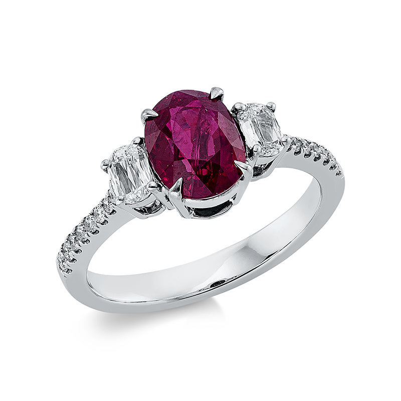 Ring 18 kt WG, 16 Brill. 0,11 ct, F-vsi, 2 Fant-Schl. 0,32 ct, TW-vsi, 1 Rubin 2,02 ct rot