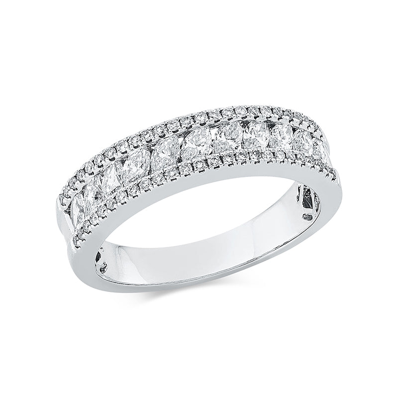 Ring 18 kt WG, 11 Nav. 0,65 ct, TW-si, 50 Brill. 0,18 ct, TW-si
