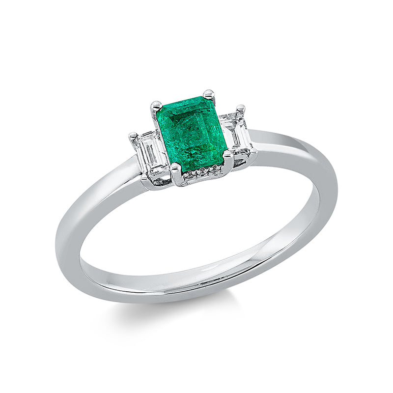 Ring 18 kt WG, 6 Brill. 0,01 ct, TW-si, 2 Bag. 0,14 ct, TW-si, 1 Smaragd 0,47 ct grün