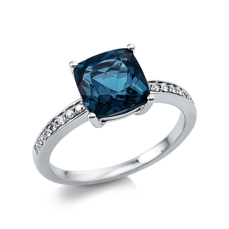 Ring 18 kt WG, 6 Brill. 0,05 ct, TW-si, 10 Brill. 0,06 ct, TW-si, 1 Topas 2,70 ct blue