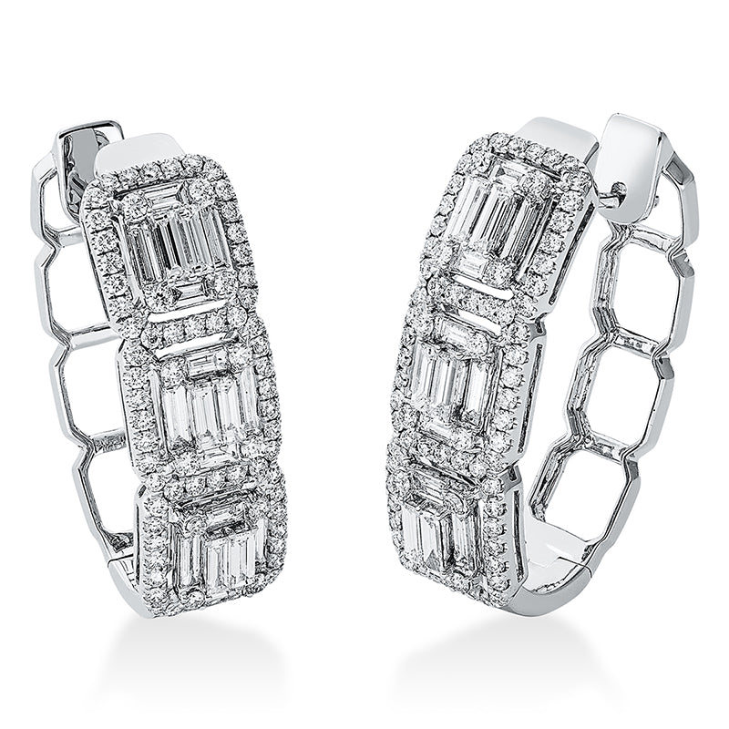Creolen 18 kt WG, 12 Bag. 0,42 ct, TW-vsi, 24 Bag. 1,34 ct, TW-vsi, 148 Brill. 1,24 ct, TW-si