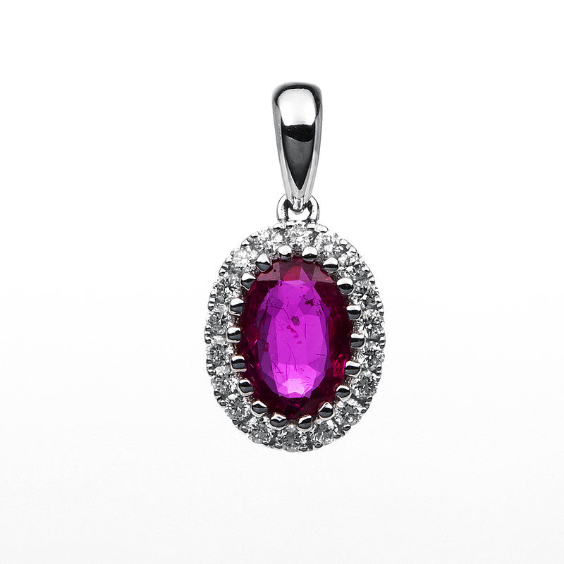 Anhänger 18 kt WG, mit Öse, 16 Brill. 0,13 ct, TW-vsi/si, 1 Rubin 0,62 ct rot