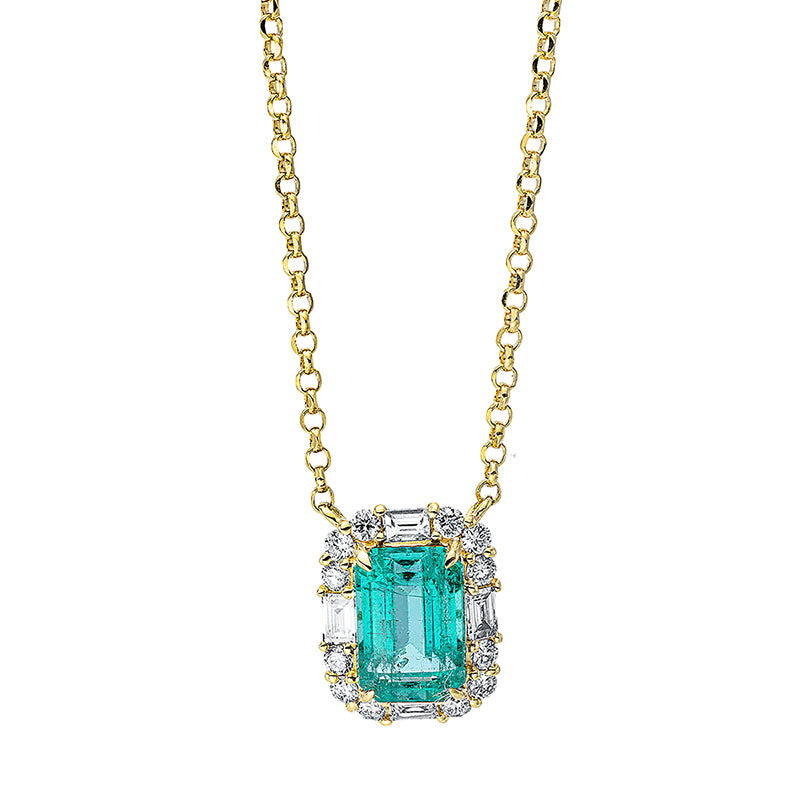 Collier 18 kt GG, mit ZÖ 38 cm + 40 cm, 4 Bag. 0,07 ct, TW-si, 12 Brill. 0,09 ct, TW-si, 1 Smaragd 0,73 ct grün
