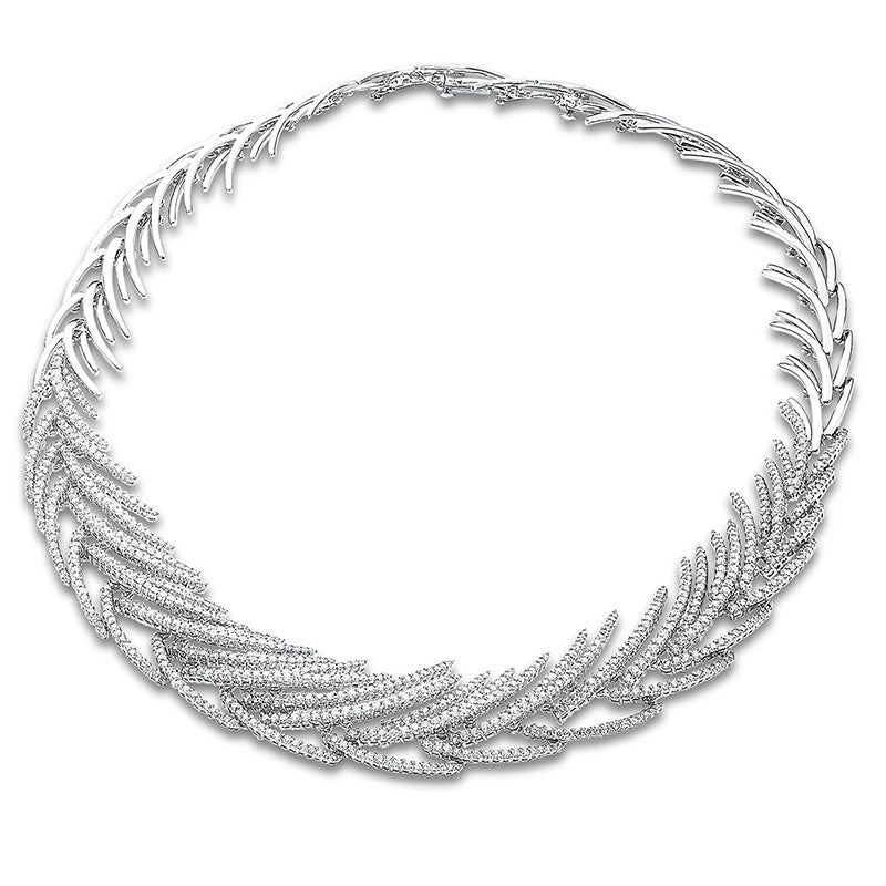 Collier 18 kt WG, 751 Brill. 11,26 ct, TW-vsi