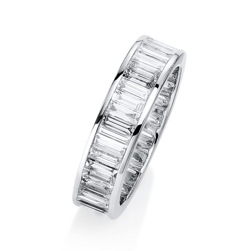 Ring 18 kt WG, 39 Bag. 3,38 ct, TW-si