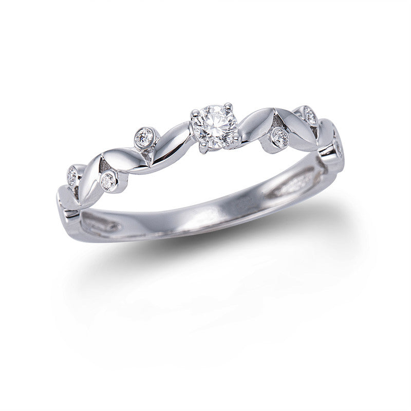 Ring 18 kt WG, 7 Brill. 0,15 ct, TW-si