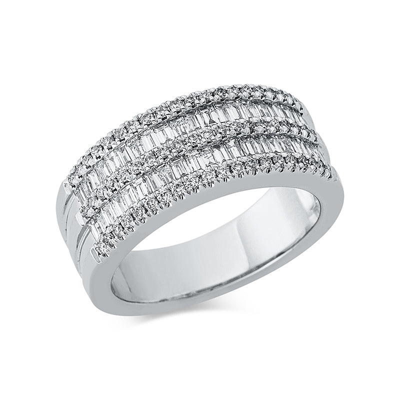 Ring 18 kt WG, 41 Trap. 0,70 ct, TW-vsi, 60 Brill. 0,30 ct, TW-si