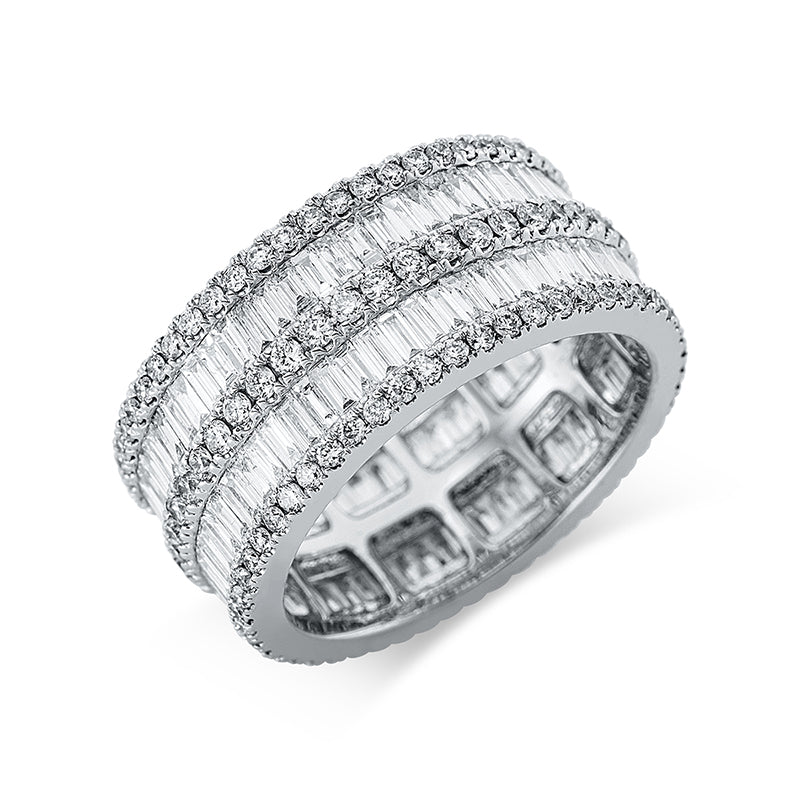 Ring 18 kt WG, 125 Bag. 1,96 ct, F-vsi, 151 Brill. 1,07 ct, F-si