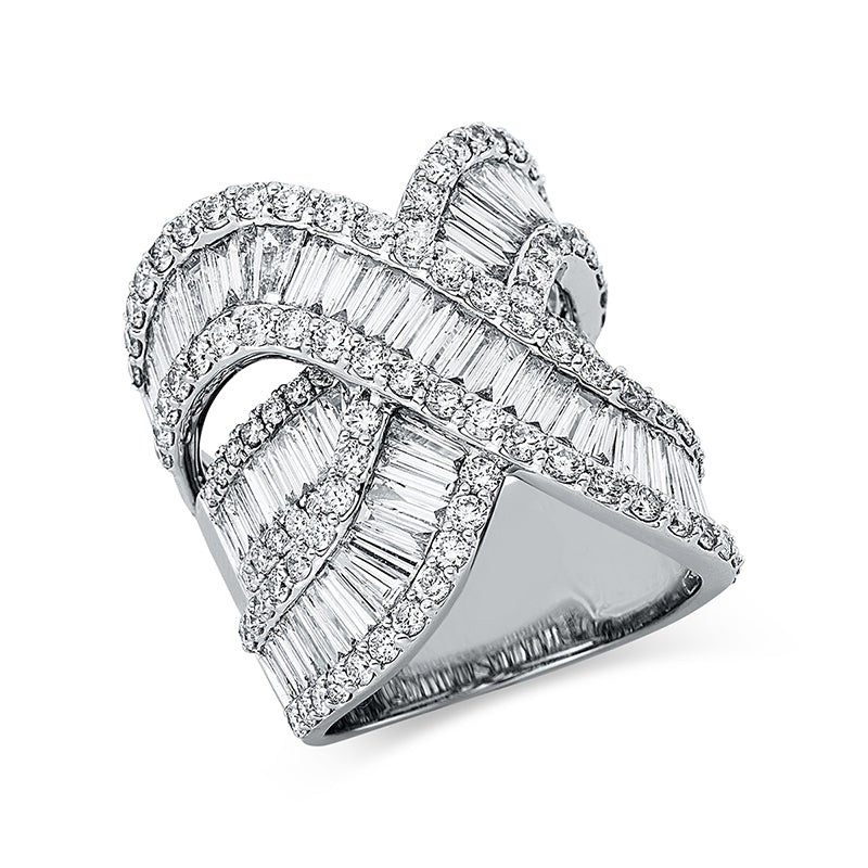 Ring 18 kt WG. 84 Baguette 3.32 ct. TW-si. 126 Brillanten 2.41 ct. TW-si. Weite:54
