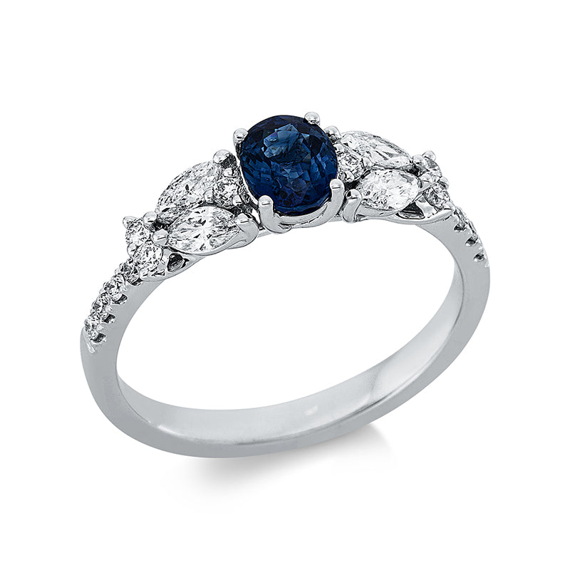 Ring 18 kt WG, 4 Nav. 0,31 ct, TW-si, 14 Brill. 0,17 ct, TW-si, 1 Saphir 0,75 ct blau