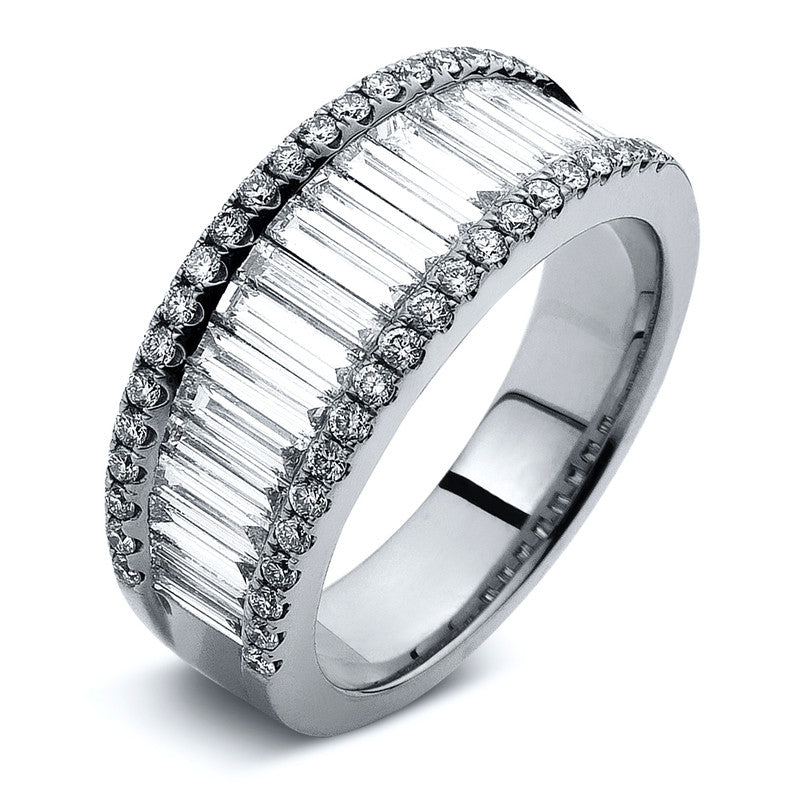 Ring 18 kt WG, 17 Trap. 1,51 ct, TW-vsi, 40 Brill. 0,36 ct, TW-si