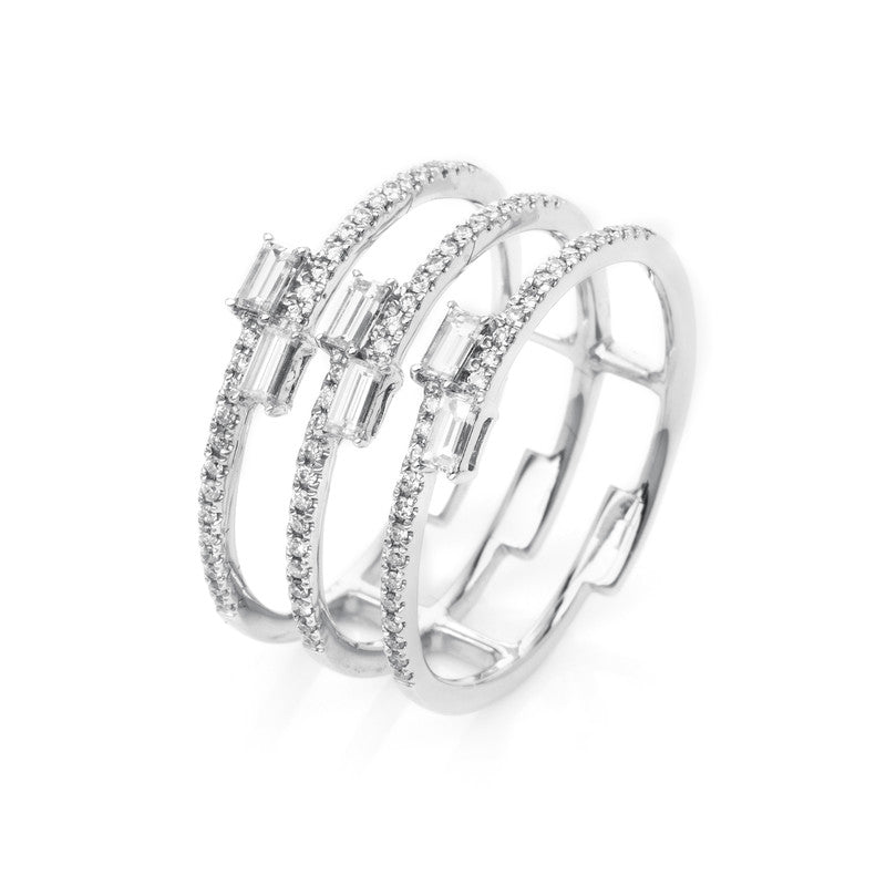 Ring 18 kt WG, 6 Bag. 0,33 ct, TW-si, 78 Brill. 0,24 ct, TW-si