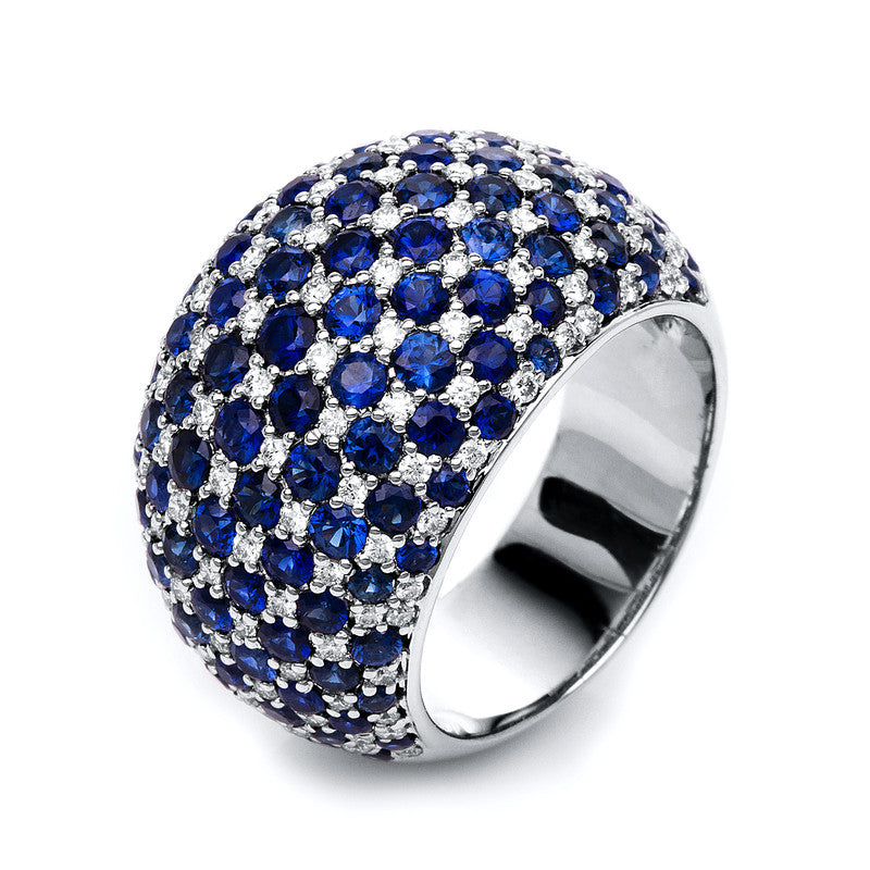 Ring 18 kt WG, teils schwarz rhodiniert, 126 Brill. 0,74 ct, TW-vsi, 113 Saphire 4,27 ct blau