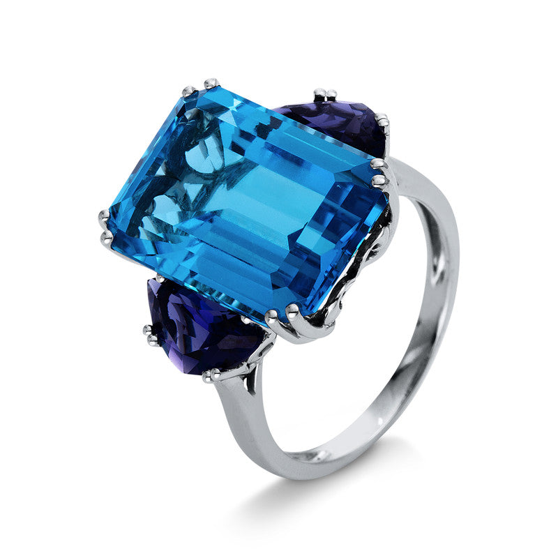 Ring 18 kt WG, 1 Blautopas 14,30 ct blau, 2 Iolith 1,80 ct blau