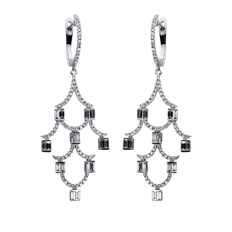 Ohrschmuck 18 kt WG, 32 Bag. 0,80 ct, TW-si, 150 Brill. 0,36 ct, TW-si