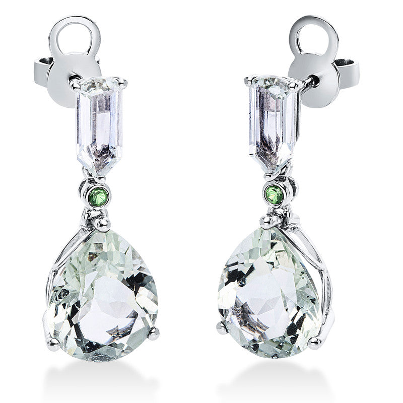 Ohrschmuck 3er-Krappe 18 kt WG. 2 Amethyste 1.10 ct grün. 2 Amethyste 5.70 ct grün. 2 Granat 0.04 ct grün. H:22.5 mm. B:9.1 mm