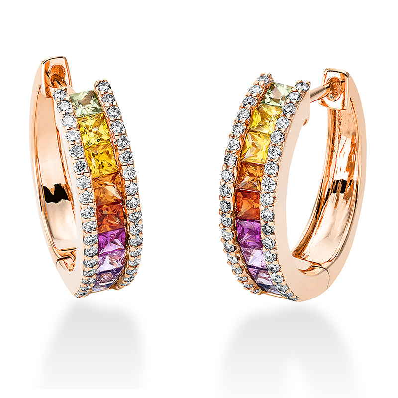 Creolen 18 kt RG. 72 Brillanten 0.33 ct. TW-si. 2 Rubine 0.11 ct rot. 18 Saphire 1.13 ct fancy. H:17.2 mm. B:16.9 mm. S:4.5 mm