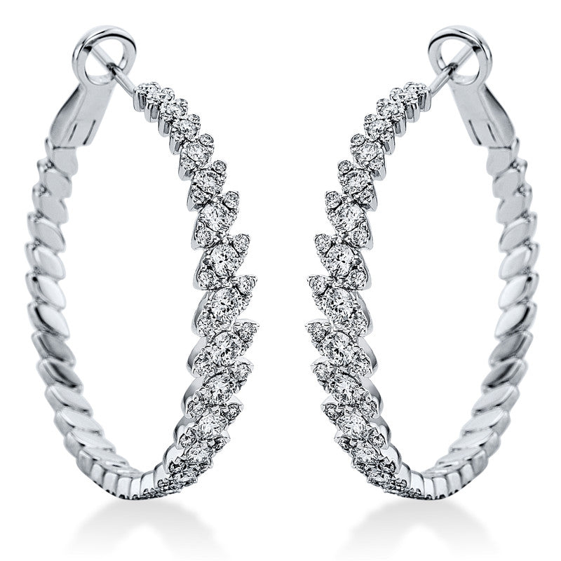 Creolen 18 kt WG, 8 Brill. 0,41 ct, TW-vsi, 14 Brill. 1,28 ct, TW-vsi, 92 Brill. 1,24 ct, TW-vsi