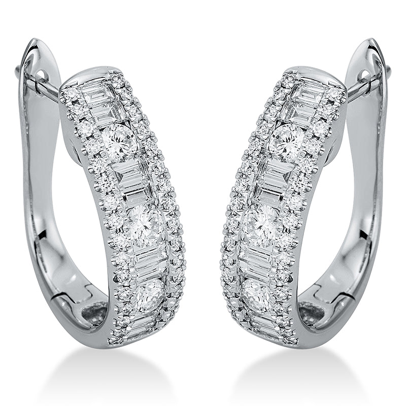 Creolen 18 kt WG, 2 Brill. 0,17 ct, 4 Brill. 0,25 ct, 16 Bag. 0,45 ct, 64 Brill. 0,26 ct, TW-si