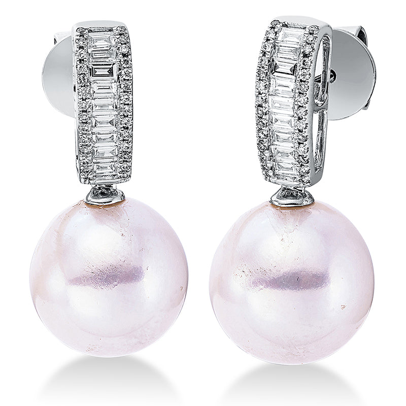 Ohrstecker 18 kt WG, 19 Trap. 0,30 ct, W-si, 56 Brill. 0,10 ct, W-si, 2 SW weiß 11 mm