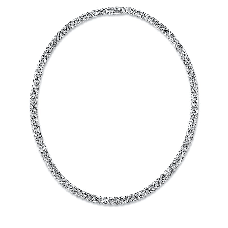 Collier 18 kt WG. 190 Brillanten 3.61 ct. W-si. 12 Brillanten 0.04 ct. W-si. 22 Brillanten 0.20 ct. W-si. 68 Brillanten 0.07 ct. W-si. 382 Brillanten 5.73 ct. W-si. B:6.1 mm. L:45.7 cm. S:2.7 mm