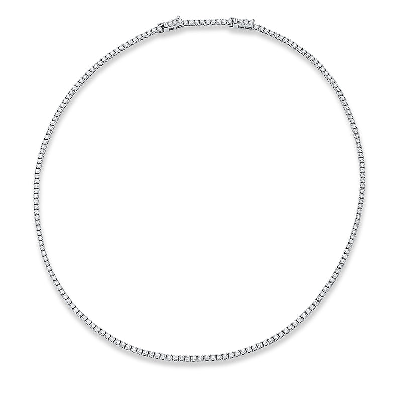 Collier 18 kt WG. mit ZÖ 42 cm. 191 Brillanten 5.60 ct. TW-si. L:45.0 cm
