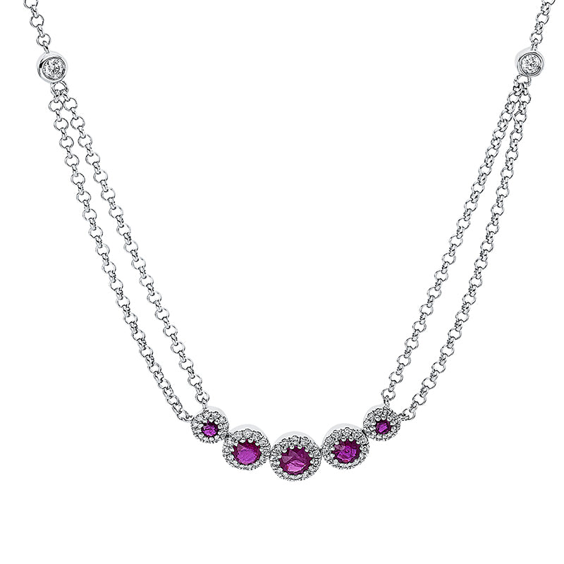 Collier 18 kt WG. mit ZÖ 41 cm + 43 cm. 2 Brillanten 0.08 ct. TW-si. 60 Brillanten 0.25 ct. TW-si. 5 Rubine 1.03 ct rot. H:6.2 mm. B:28.2 mm. L:45.0 cm. S:3.4 mm