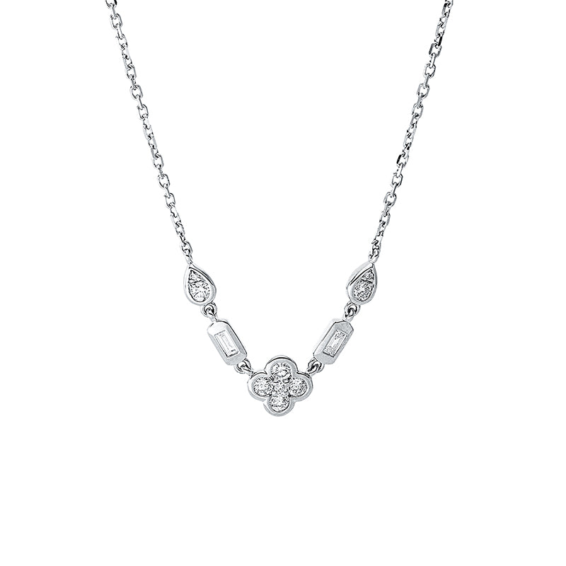 Collier 18 kt WG, mit ZÖ 40 cm + 43 cm, 1 Brill. 0,01 ct, TW-si, 2 Brill. 0,07 ct, TW-si, 4 Brill. 0,16 ct, TW-si, 2 Bag. 0,08 ct, TW-si, 2 Brill. 0,01 ct, TW-si