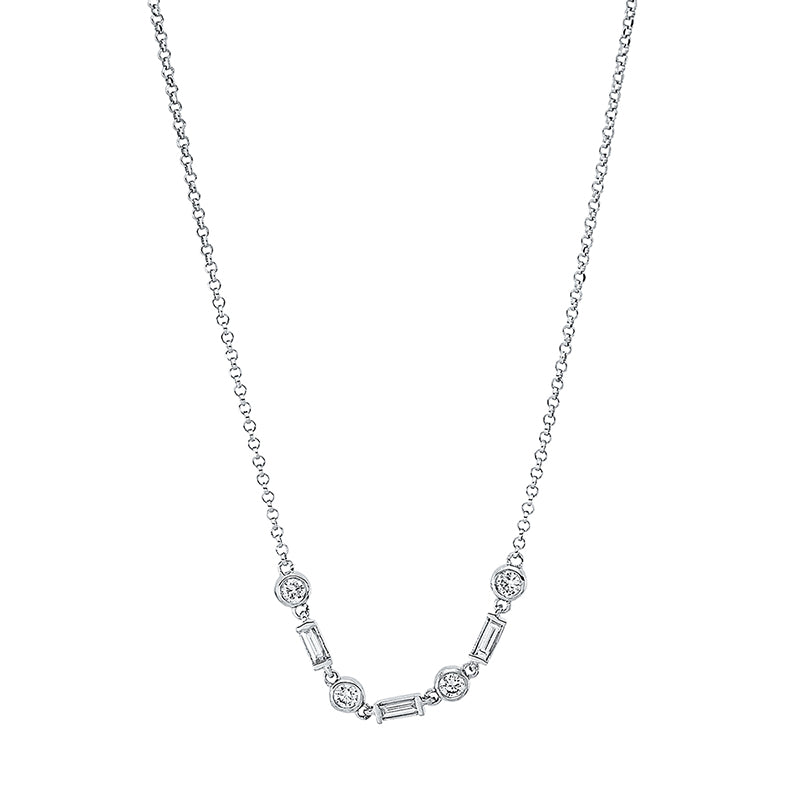 Collier 18 kt WG, mit ZÖ 35.6 cm + 36.6 cm, 3 Bag. 0,07 ct, TW-si, 4 Brill. 0,09 ct, TW-si