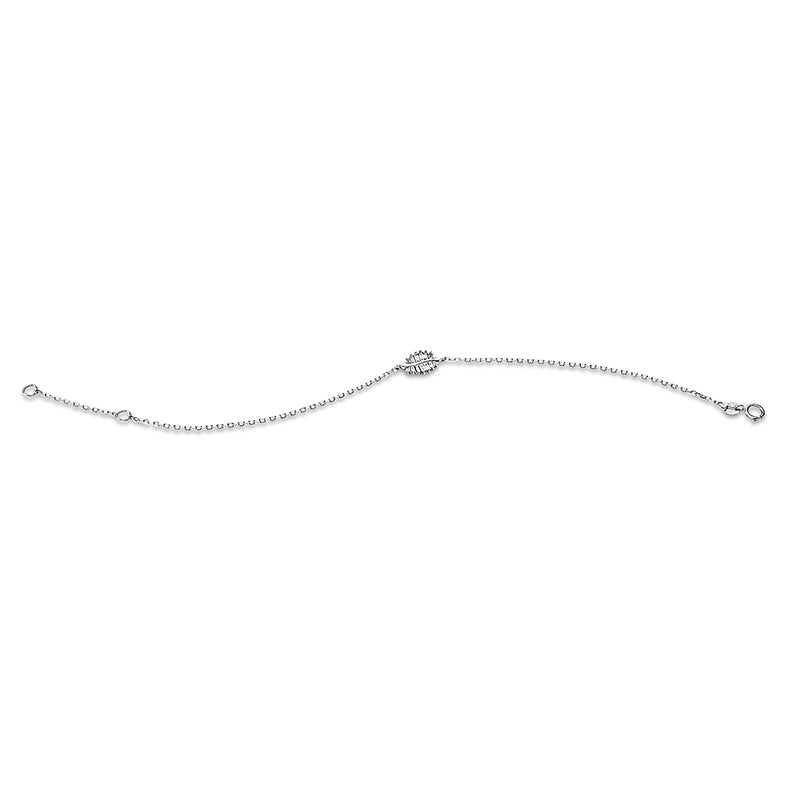 Armband 18 kt WG, mit ZÖ 16.5 cm, 5 Trap. 0,04 ct, TW-si, 8 Bag. 0,17 ct, TW-si