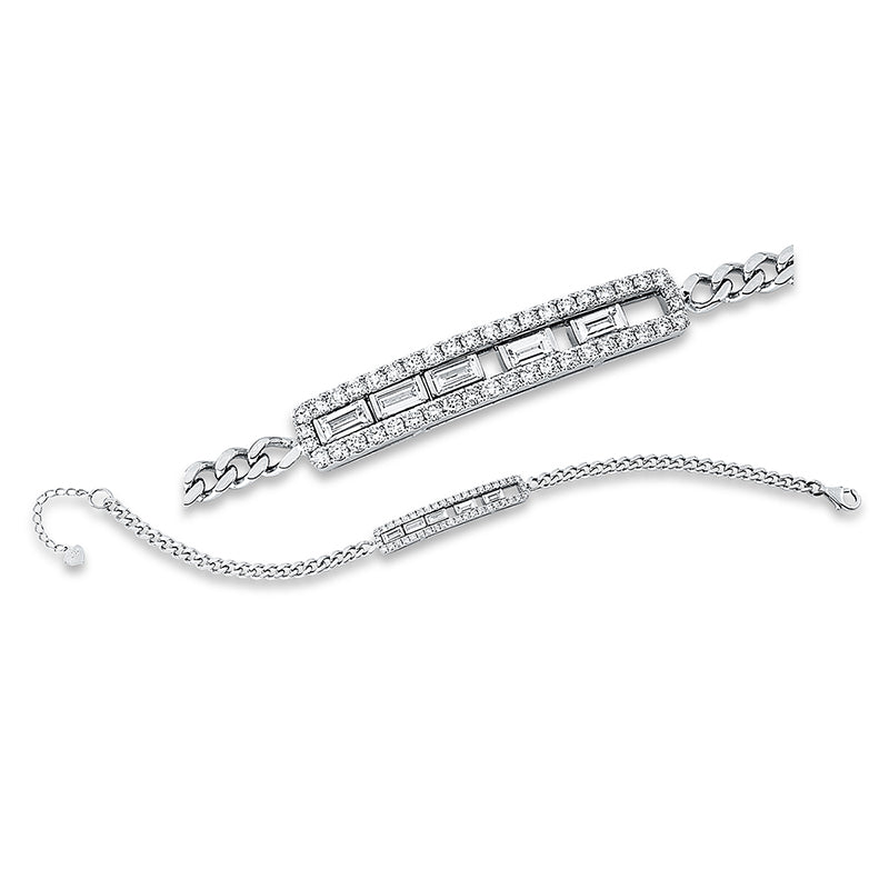 Armband 18 kt WG. 5 Baguette 0.54 ct. TW-vsi. 44 Brillanten 0.74 ct. TW-vsi/si. H:42.7 mm. B:6.2 mm. L:17.1 cm. S:2.7 mm
