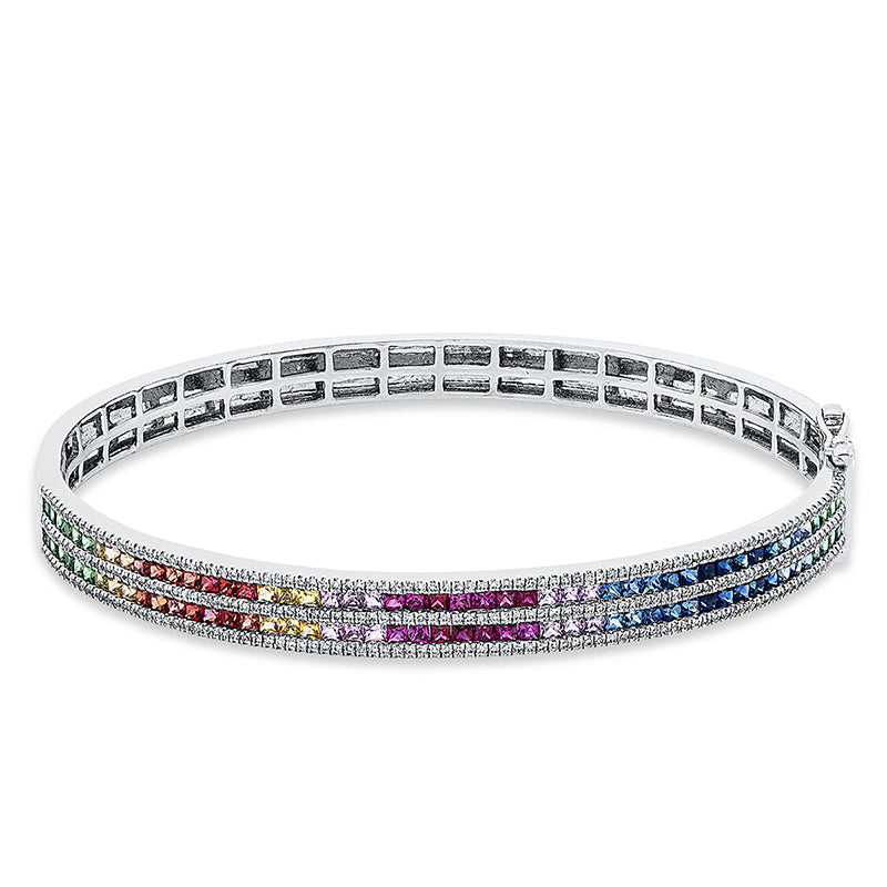 Armreif 18 kt WG, 273 Brill. 0,54 ct, TW-si, 98 Saphire 2,36 ct fancy